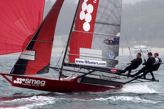 The defending champion Smeg team battled early, before finishing strongly - 18ft Skiffs - JJ Giltinan Championship 2017 © 18footers.com